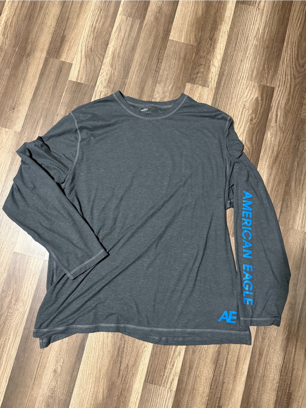 American Eagle Outfitters Men's Dark Gray Long Sleeve Shirt with Blue Logo